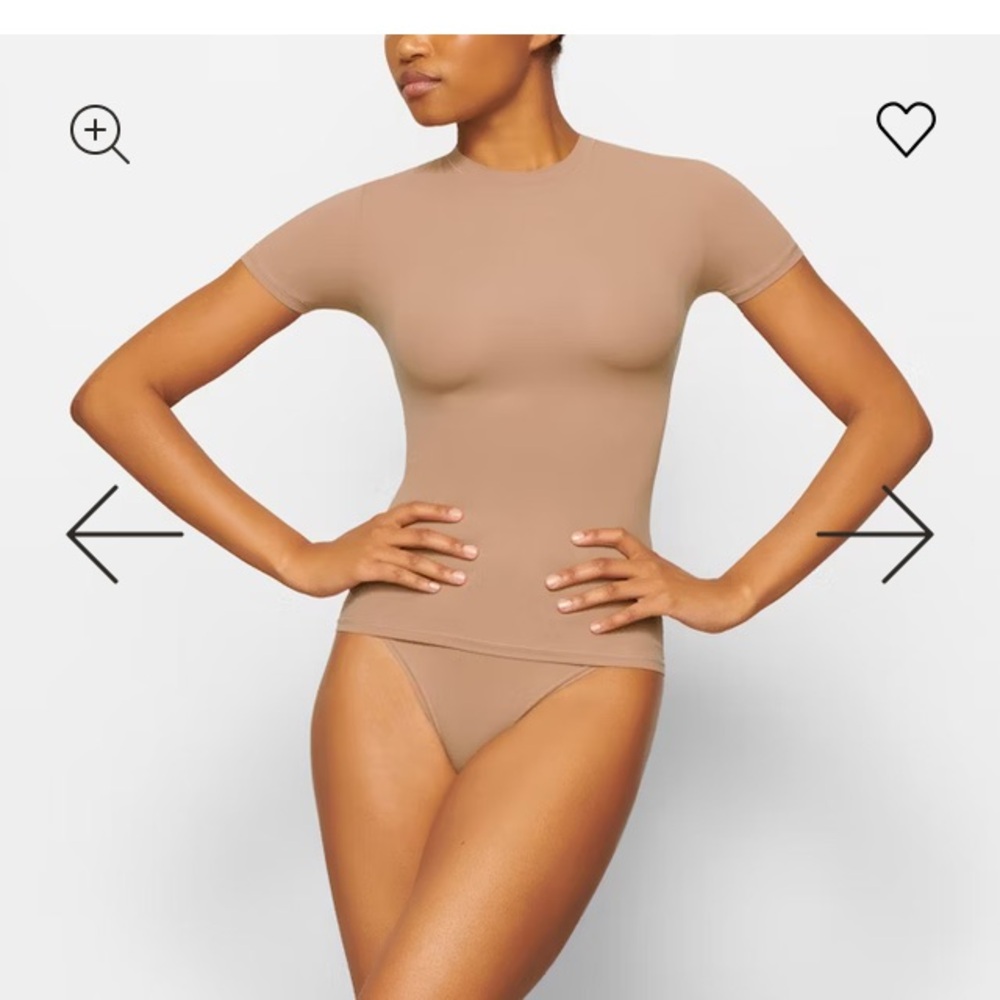 SKIMS Tan Short Sleeve Top